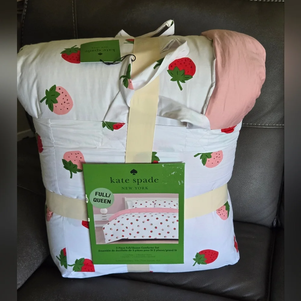 Kate Spade Scattered Strawberry Print Comforter Set